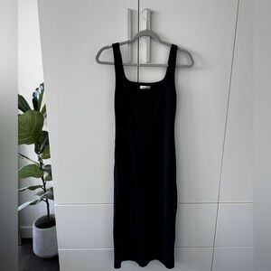 Aritiza Contour Squareneck Midi Dress size medium